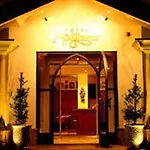 Hotel & Sport Moedlinger