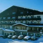 & Sport Moedlinger Söll